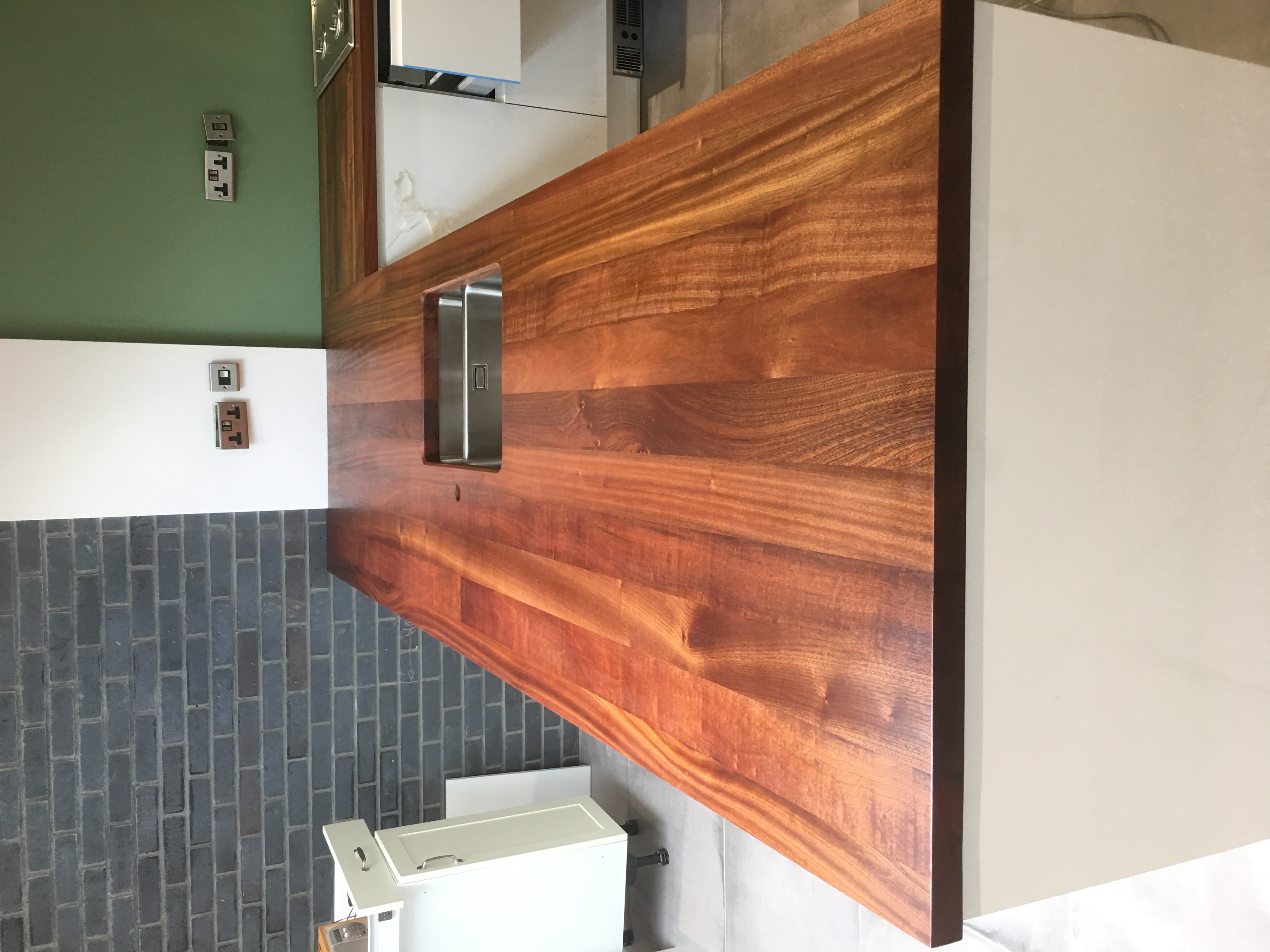 Bespoke solid wood worktop detail in St Ives Cambridgeshire by Cromwell Interiors